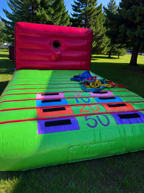 Oppustelig Bungee Run bane